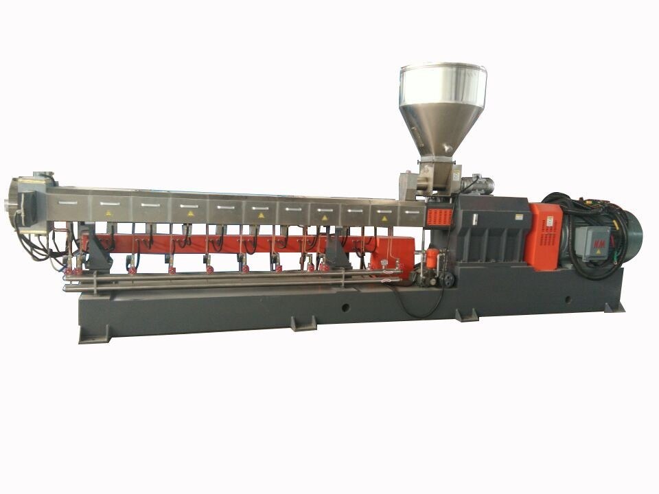 200300kg/H Plastic Pellet Extruder For PP PA PBT Water Strand Cutting