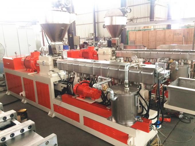 Color Masterbatch Double Screw Extruder With 30-50kg/H Automatical Pull Push Machine