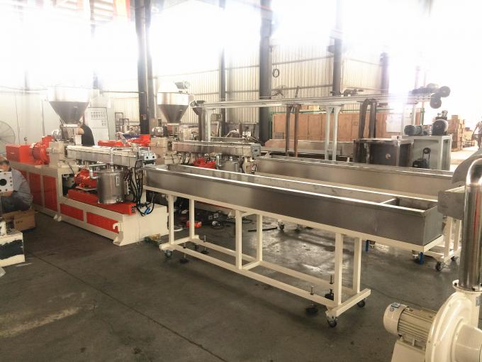 Color Masterbatch Double Screw Extruder With 30-50kg/H Automatical Pull Push Machine